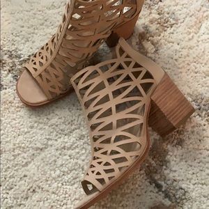 Vince Camuto Booties